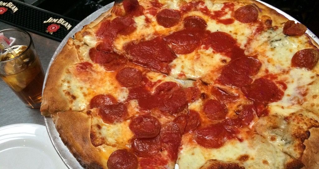 New York City: Where To Get The Best Pizza | TheTravel